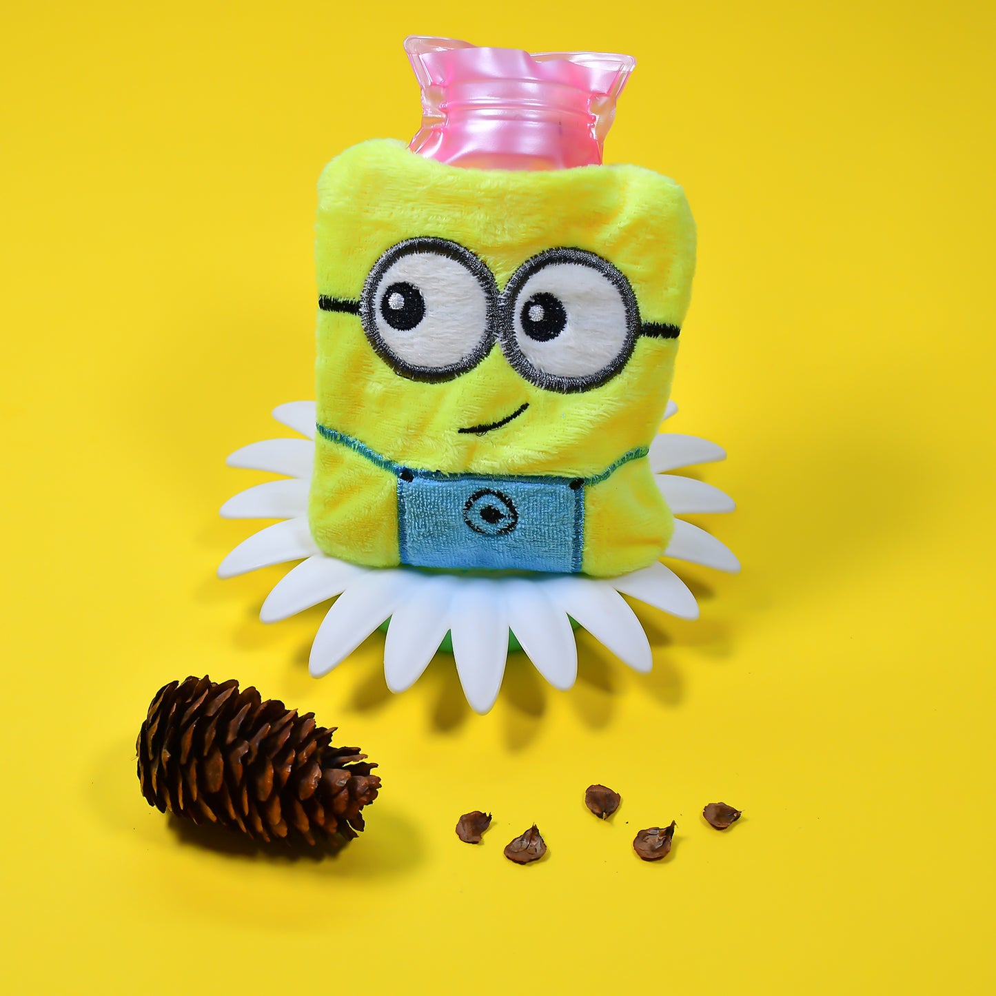 2eye Minions Small Hot Water Bag With Cover For Pain Relief Neck Shoulder Pain And Hand Feet Warmer Menstrual Cramps.