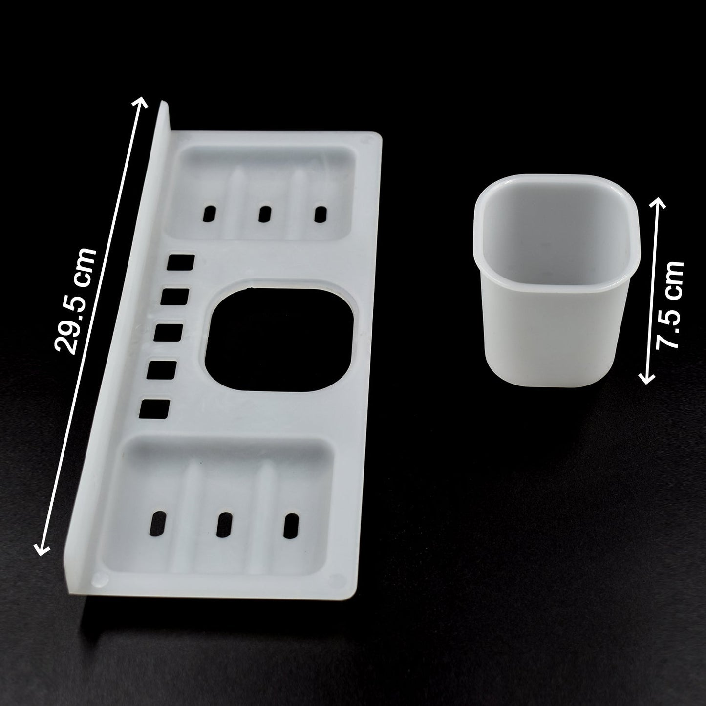 4 In 1 Plastic Soap Dish And Plastic Soap Dish Tray Used In Bathroom And Kitchen Purposes.