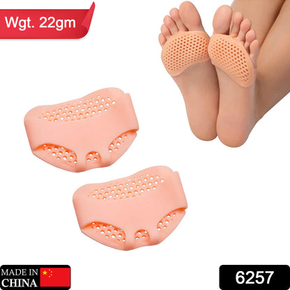 Silicone Tiptoe Protector And Cover Used In Protection Of Toe For Men And Women