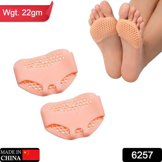 Silicone Tiptoe Protector And Cover Used In Protection Of Toe For Men And Women